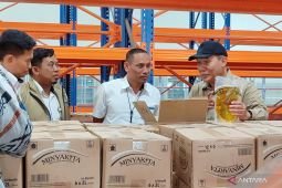 Satgas pangan dan Bulog diminta buka hotline pengaduan harga bapok