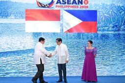 President Prabowo joins ASEAN leaders at summit gala dinner