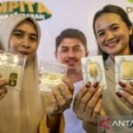 Senin pagi, di Pegadaian harga emas UBS-Antam-Galeri24 stabil