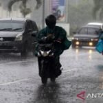 BMKG: Kamis ini pulau Jawa berpeluang hujan ringan