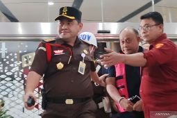 Kejaksaan tahan eks Kepala BGN Dadan Hindayana