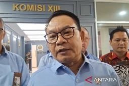 KSP: Kepala BGN dicopot mungkin karena dugaan jual beli titik dapur
