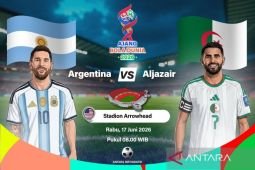 Hattrick Messi antar Argentina gulung Aljazair 3-0