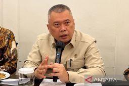 Menhub permudah investasi swasta di angkutan logistik kapal RoRo