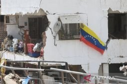 Korban tewas akibat dua gempa kuat di Venezuela jadi 920 orang