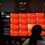IHSG anjlok 3 persen imbas sinyal “hawkish” suku bunga global