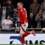 Manchester City dilaporkan rekrut Elliot Anderson