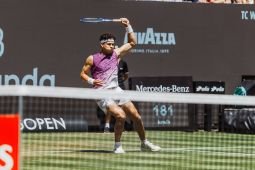 Bekuk Taylor Fritz, Ben Shelton raih gelar di Stuttgart