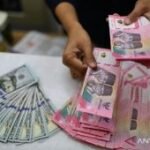 Rupiah ditutup melemah ke Rp17.762 per dolar jelang keputusan The Fed