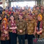 Wagub Emil: Keberhasilan pembangunan juga mengacu kualitas keluarga