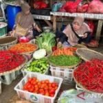Harga pangan Sabtu ini, cabai rawit Rp59.850/kg dan telur ayam Rp28.950/kg
