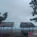 Waspada, hujan intai sejumlah kota besar pada Minggu