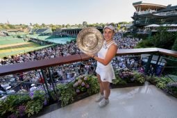 Petenis Ceko Linda Noskova juarai Wimbledon