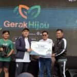 Deputy minister urges businesses to join tree, mangrove planting drive