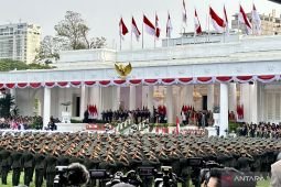 Prabowo lantik 1.177 perwira TNI-Polri di Istana Merdeka