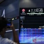 IHSG berpotensi volatil di tengah “wait and see” data ekonomi domestik