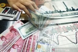 Kamis ini rupiah melemah menjadi Rp17.775 per dolar AS