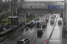 Sejumlah kota besar di Indonesia diperkirakan hujan hari ini