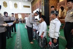 Polda Jatim jadikan Maulid Nabi momentum perkuat integritas personel