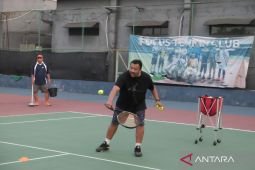 Pelatih tenis Surabaya dorong pembinaan usia dini, perluas regenerasi