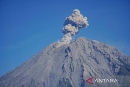 Three Indonesian volcanoes erupt in rapid succession Tuesday night