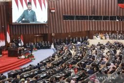 Prabowo laporkan restrukturisasi BUMN berhasil menghemat Rp50 triliun