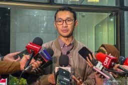 KPK periksa pihak swasta guna usut aliran uang kasus KPP Banjarmasin
