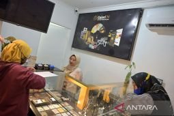 Daftar harga emas Galeri24-Antam-UBS di Pegadaian pada Senin