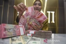 Pergerakan rupiah diprediksi "sideways" jelang pidato Gubernur The Fed