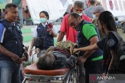 NTT earthquake death toll climbs to 103: BNPB