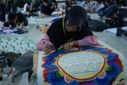 Lomba seni kaligrafi di Tulungagung