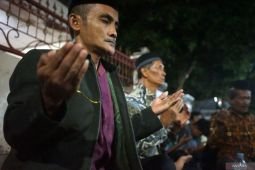Doa bersama keluarga korban KM Virgo di Tulungagung