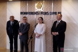 Puan: Pertemuan Prabowo dan Megawati "jauh di mata, dekat di hati"