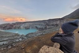 Wisata Kawah Ijen masih ditutup meski karhutla telah padam