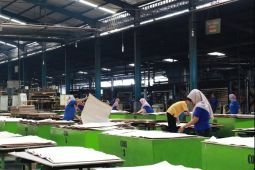 Lumajang perkuat dialog pekerja-pengusaha terkait RUU Ketenagakerjaan