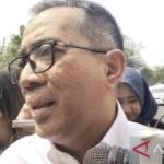 Sejumlah menteri hadiri ratas bahas pendidikan negeri gratis di Istana