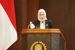 Fraksi Golkar pertanyakan dasar hukum Raperda Transportasi Publik Jatim