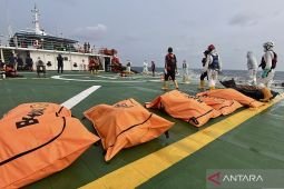 Tim SAR kembali evakuasi 14 korban dari bangkai KM Virgo