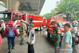 Mobil damkar tabrak enam kendaraan di Cakung Jaktim