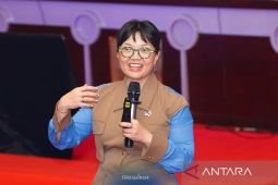 Wamendiktisaintek minta warga lebih hati-hati terima informasi dari AI
