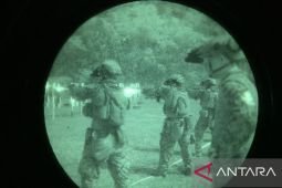 TNI dan marinir lintas negara pertajam kemampuan menembak saat malam