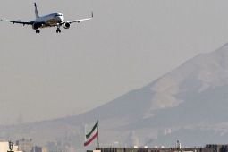 Amerika Serikat blokir penerbangan Iran