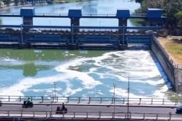 Menjaga air sebelum keran