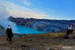 Kawasan TWA Kawah Ijen ditutup sementara akibat karhutla