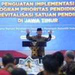 Kunjungan kerja Mendikdasmen di Surabaya
