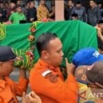 Jenazah Tihwin korban KMP Virgo asal kabupaten Madiun dimakamkan