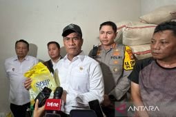 Mentan ungkap mafia pangan ubah beras SPHP ke beras premium