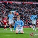 Manchester City bungkam Liverpool 3-0 di Stadion Anfield