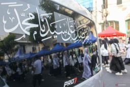 Santri Fun Walk di Surabaya