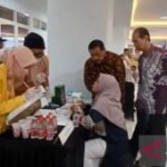 UNIK dan UGM teliti manfaat buah bit untuk kesehatan mulut